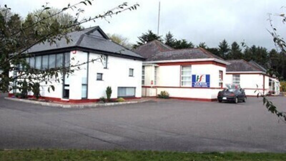 O’Shea Calls on HSE to Open 12 Refurbished Beds in Macroom Community Hospital Without Further Delay
