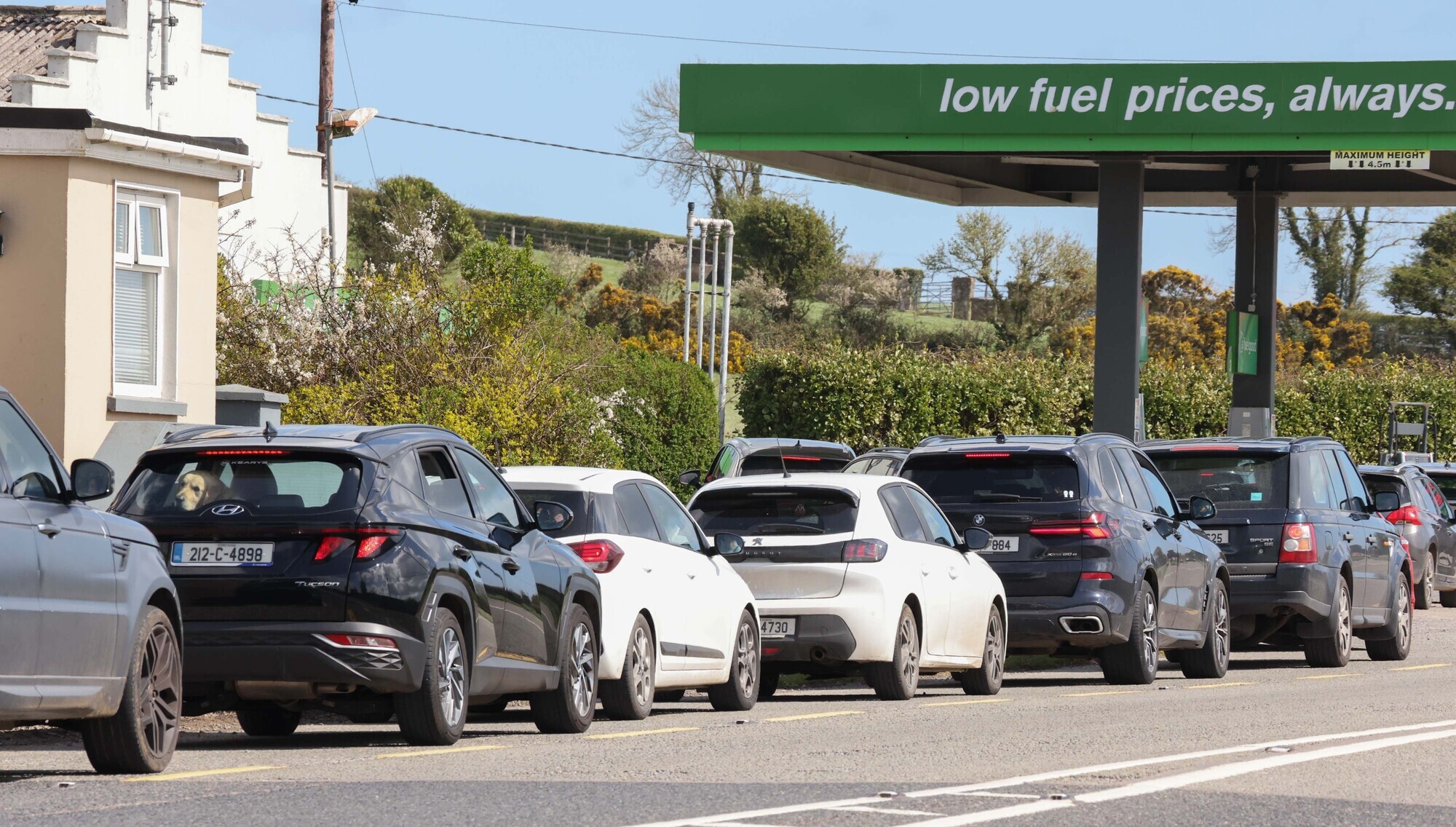 O’Shea Acknowledges Growing Fuel Crisis and Urges Swift Support for Rural Communities